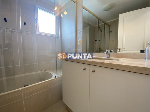 Imagen 13 de 22 de Apartamento En Alquiler - Peninsula