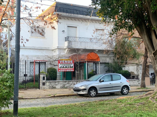 Excelente Lote 13,5x 39 En Zona Residencial