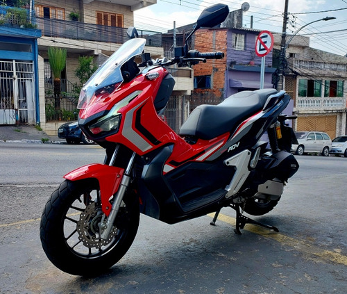 Honda Adv 150