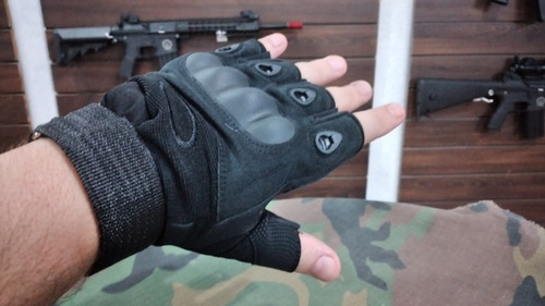 Imagem 4 de 5 de Luva Tatica Airsoft Meio Dedo