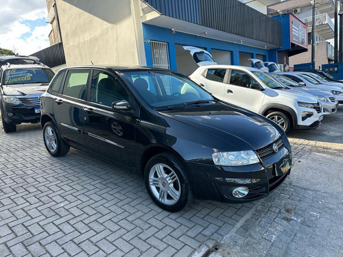 Fiat Stilo 1.8 8v 4p