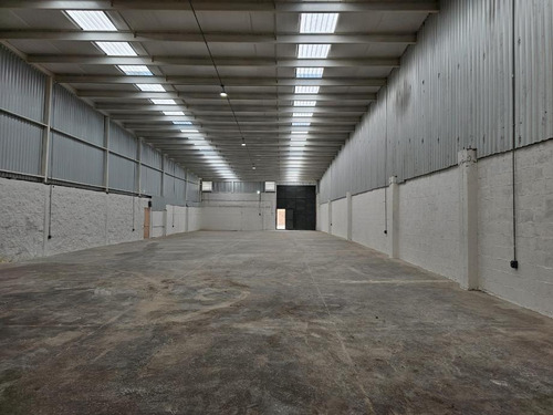 Bodega En Renta Con Oficinas/casa Incluida En Col. San Agustín Torreón Coah.