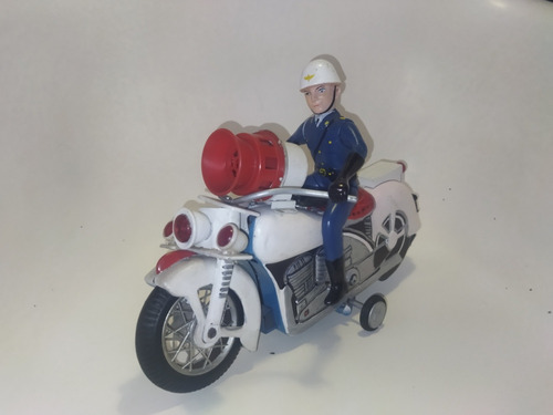 Antigua Moto De Hojalata Japón Policía Matsudaya Baterias