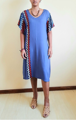 Imagem 1 de 6 de Vestido Tecido Feminino Curto Nubia