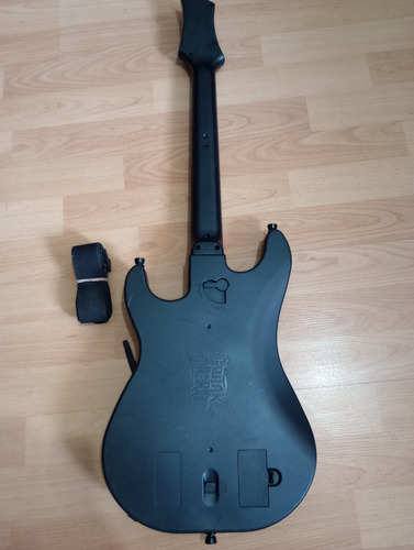 Guitarra Guitar Hero 5 Xbox 360 Inalámbrica (Reacondicionado)