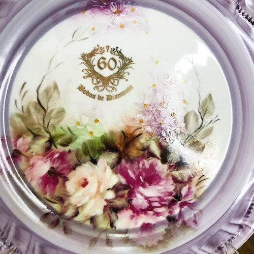 Imagem 2 de 4 de Prato Pintado Bodas De Diamante 60 Anos De Casamento 26cm