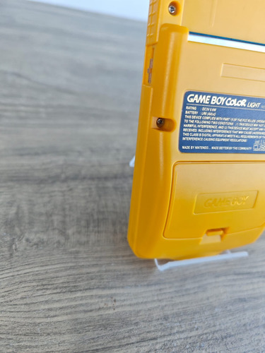 Gameboy Color - Ips Tft2.2 Pikachu Amarelo (Usado)