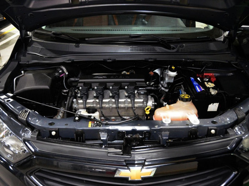 Chevrolet Onix Hb