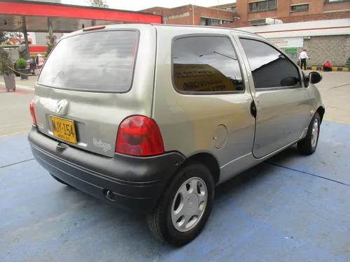 Renault Twingo ACCESS 1250CC MT AA