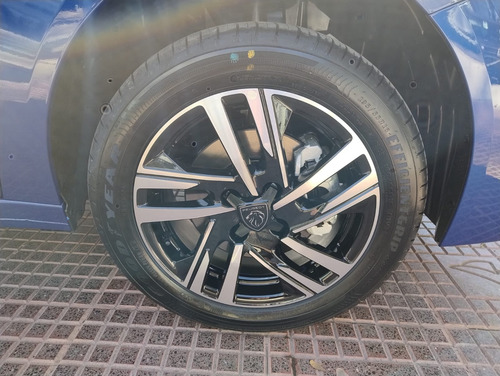 Peugeot 208 1.0T Allure Pack
