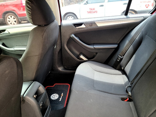 Volkswagen Jetta 1.8 TSI turbo