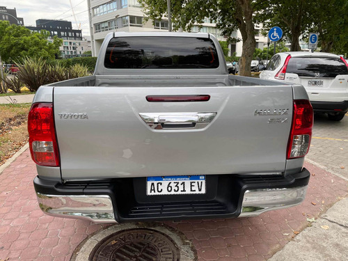 Toyota Hilux 2.8 Cd Srx 177cv 4x4 At Unica Mano