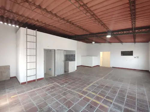 Casa En Arriendo En El Contento. Cod A17312