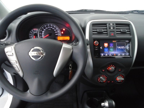Nissan March 1.6 16v Sv Cvt (flex)