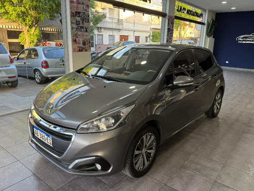 Peugeot 208 1.6 Allure