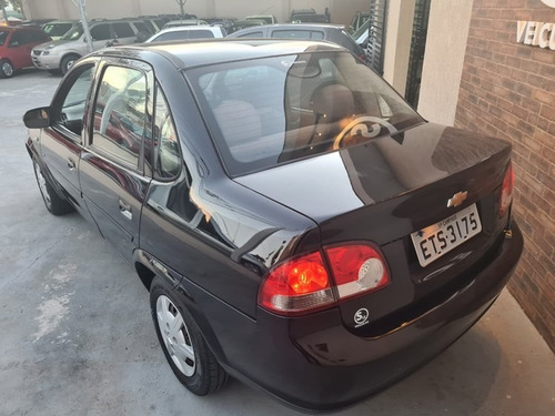 Imagem 3 de 7 de Chevrolet Classic 1.0 Mpfi Ls 8v Flex 4p Manual