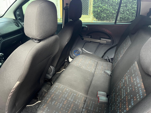 Fiat Uno 1.0 Vivace Flex 5p