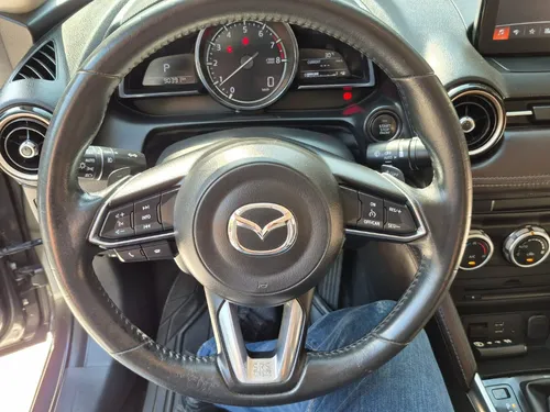 Mazda 2 GRAND TOURING LX