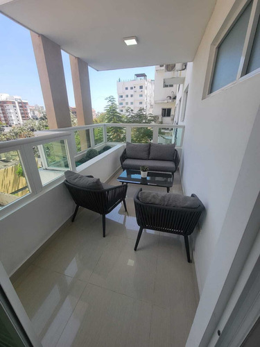 Venta De Apartamento Totalmente Amueblado En Bella Vista