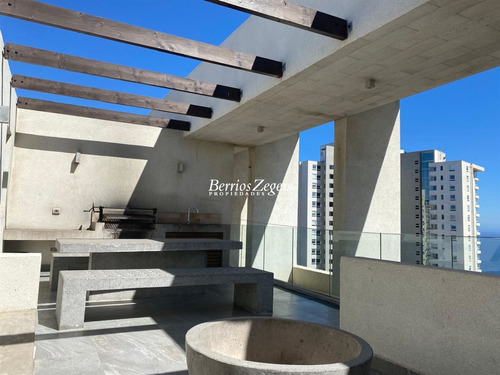 Departamento En Venta De 2 Dorm, 2 Baños En Concón,vista .