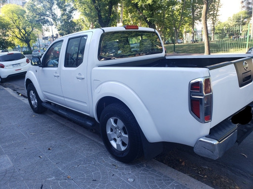 Nissan Frontier 2010 2.5 Le Cab Doble 4x4