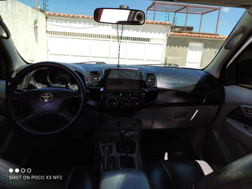 Imagen 13 de 14 de Toyota Hilux