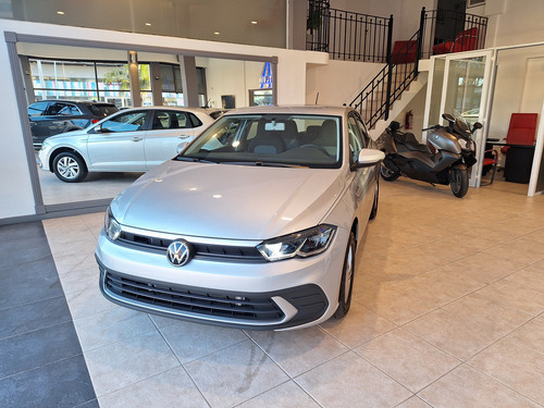 Volkswagen Polo Confortline 170Tsi AT