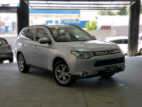 Imagem 3 de 13 de Mitsubishi Outlander Outlander 3.0/ Gt 3.0 V6 Aut. Gasolina