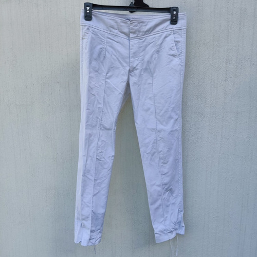 Pantalon Blanco Strech Con Diseño En El Tobillo Con Cintas 