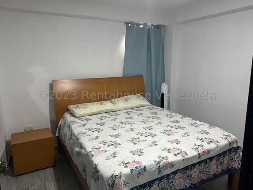 Yoselin Cabesas Vende Apartamento En Cabudare 25-5670 Yc