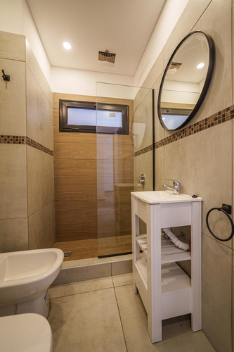 Departamento Tres Ambientes En Planta Baja A La Venta En Lujan
