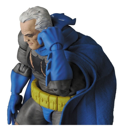 Mafex Batman (tdkr The Dark Knight Triumphant)