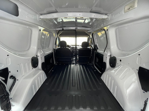 Imagen 11 de 16 de Renault Kangoo Pre Adjudicada Jmsr