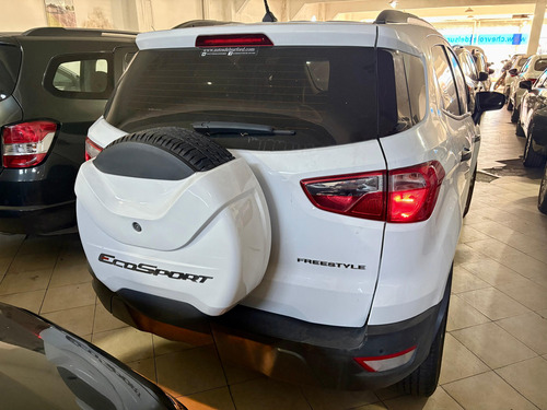 Ford Ecosport 1.5 Freestyle 123cv 4x2