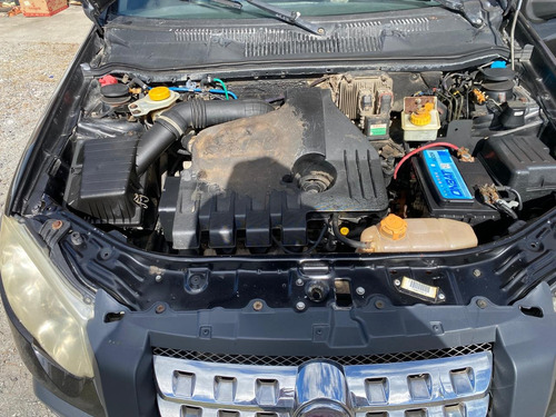 Fiat Strada 1.8 Adventure Locker Ce Flex 2p