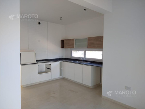 Imagen 6 de 29 de Casa En Venta En Barrio El Canton - Maroto Propiedades