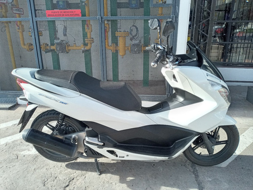 Scooter Honda Pcx 150 Usado Excelente Estado Mod 2017