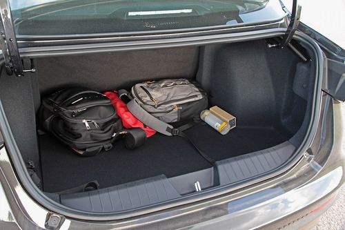 Fiat Cronos 1.8 16v Precisión Pack Mt