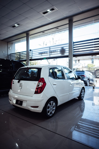 Imagen 7 de 10 de Hyundai I 10