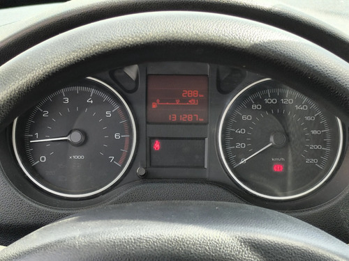 Peugeot 301 Active Vti Bencina 2019 1.6
