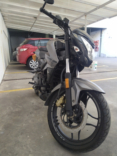 Bajaj Ns 200