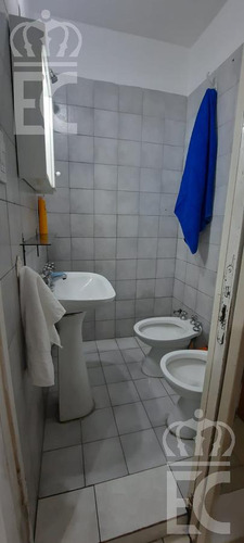 Imagen 6 de 6 de Venta-p.h. 1 Ambiente.