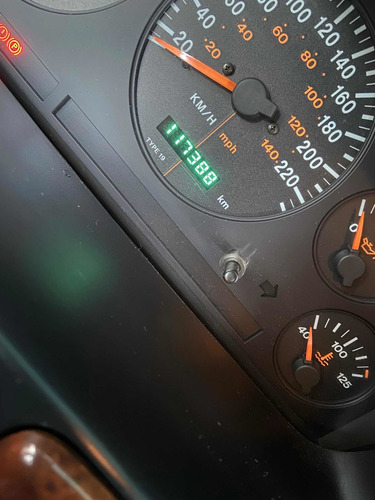Jeep Grand Cherokee 1998 5.2 Limited 5p