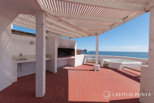 Apartamento Frente Al Mar- Ref: 324