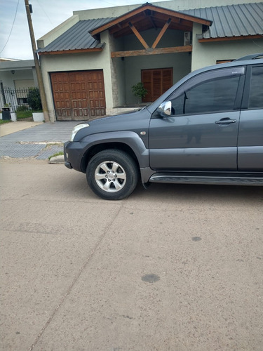 Toyota Land Cruiser 3.0 Prado At