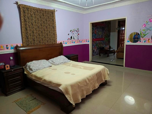 Casa En Urb. Cumboto Norte Puerto Cabello Plc-1022