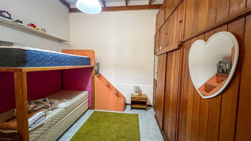 Casa En Venta De 5 Dorm. En Iquique