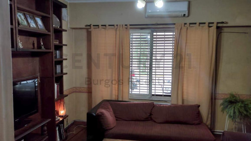 11 E/ 41 Y 42. Casa De 4 Dormitorios En Venta La Plata