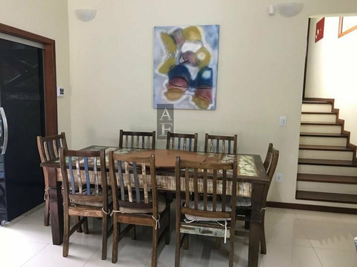 Imagem 5 de 24 de Casa Alto Padrão Para Venda Em Centro Garopaba-sc - Kv653