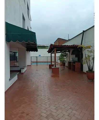 Vendo Apartamento En Edificio Portal De Vizcaya